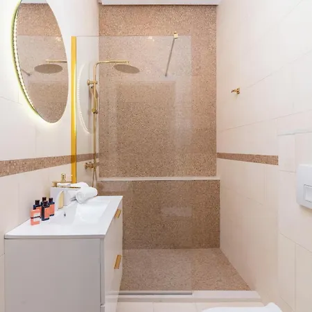 Premium Class Krakusa By Renters Apartment