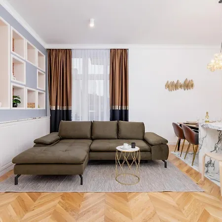 Premium Class Krakusa By Renters Apartment