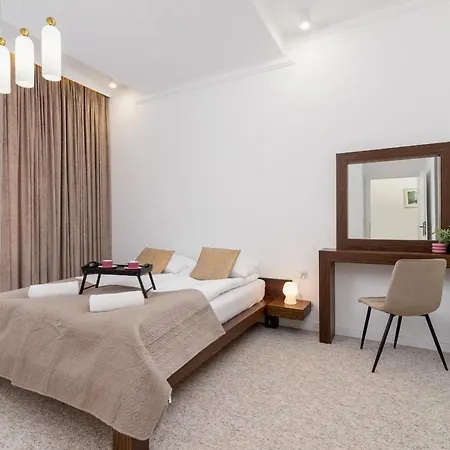 Apartment Premium Class Krakusa By Renters Krakow
